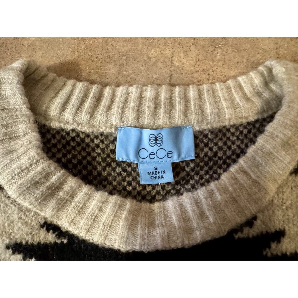 CeCe Women's Cozy Crewneck Aztec Long Sleeve Cream Black Sweater,Size Small NWT - Picture 7 of 9